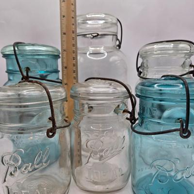 LOT 31: Vintage Atlas, Ball, and Banner Canning Jars