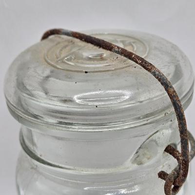 LOT 31: Vintage Atlas, Ball, and Banner Canning Jars