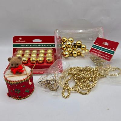 LOT 32: Hallmark Keepsake Lighted Church Ornaments, Miniature Hallmark Keepsake Ornaments, and More