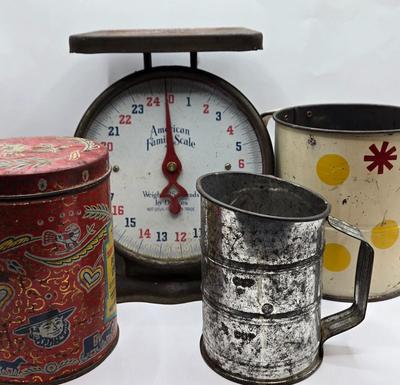 LOT 40: Vintage American Family Kitchen Scale, Androck Flour Sifter, Pennsylvania Dutch Peanut Crunch Tin & More