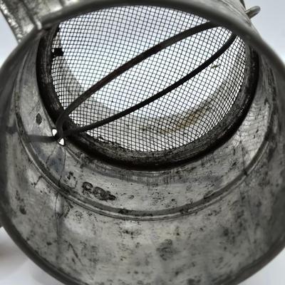 LOT 40: Vintage American Family Kitchen Scale, Androck Flour Sifter, Pennsylvania Dutch Peanut Crunch Tin & More