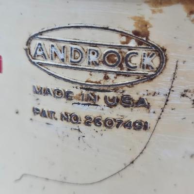 LOT 40: Vintage American Family Kitchen Scale, Androck Flour Sifter, Pennsylvania Dutch Peanut Crunch Tin & More
