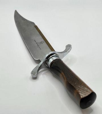LOT 51: Bowie Knife