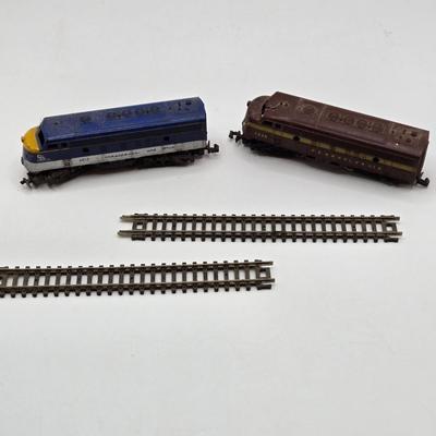 LOT 113: Vintage Toy Trains and More