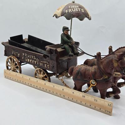 LOT 116: Vintage Cast Iron Fruit and Vegetable Horse Drawn Wagon