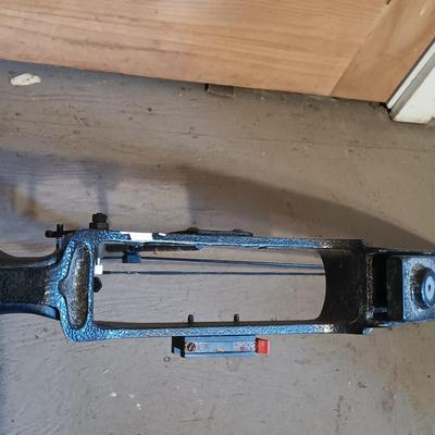 LOT 136: York S-T-O Compound Bow