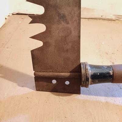 LOT 141: Vintage 66" Crosscut Two-Man Logging Saw