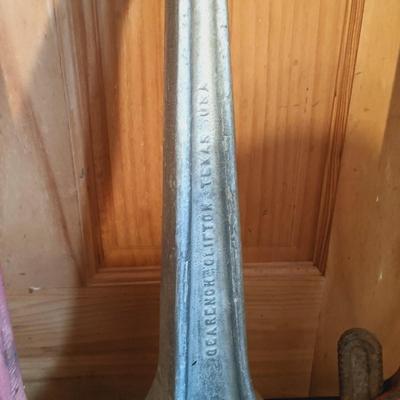 LOT 142: Ridgid 48" Wrench, Reed 36" Wrench, Gearench Valve Wheel Wrench & Ridgid 24" Wrench