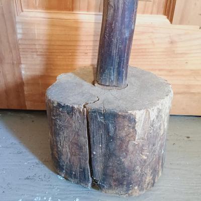 LOT 143: Collection of Vintage Tools