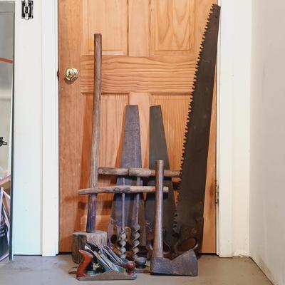LOT 143: Collection of Vintage Tools