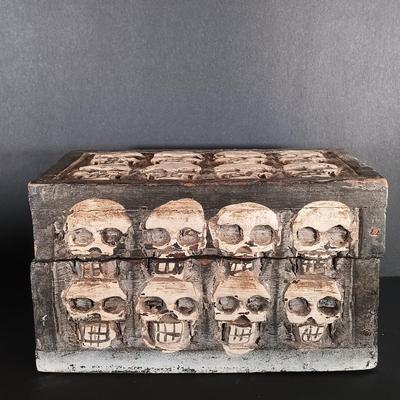 LOT 150: Skull and Fantasy Related Decor