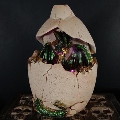 LOT 150: Skull and Fantasy Related Decor