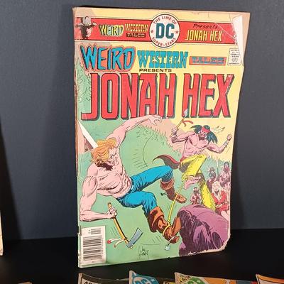 LOT 151: Large Collection of Vintage Comics