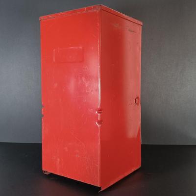 LOT 153: Vintage Toy 'N Joy Gumball Machine