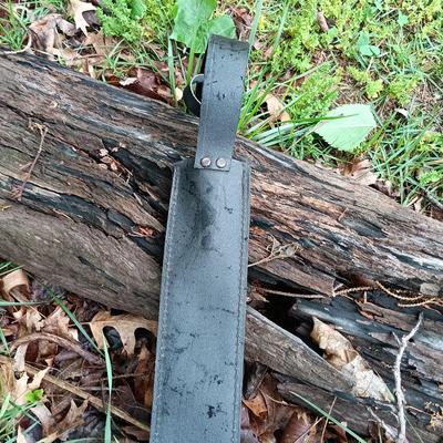 LOT 161: 53" Scottish Claymore Long Sword Reproduction