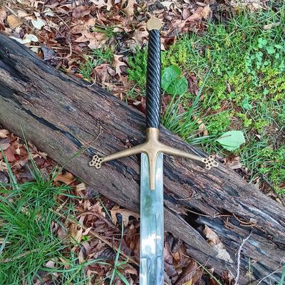LOT 161: 53" Scottish Claymore Long Sword Reproduction