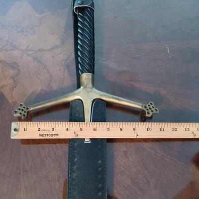 LOT 161: 53" Scottish Claymore Long Sword Reproduction