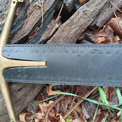 LOT 161: 53" Scottish Claymore Long Sword Reproduction