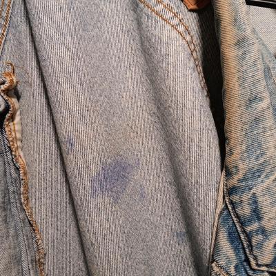LOT 167: Vintage Levi Strauss & Co. Jean Jackets with Tommy Jeans Denim Button-Up