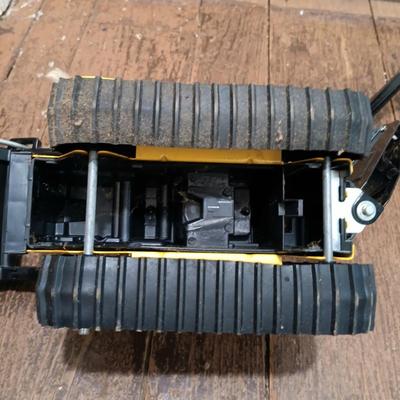 LOT 168: Vintage Metal Tonka Mighty Tonka Dump Trunk & Excavator