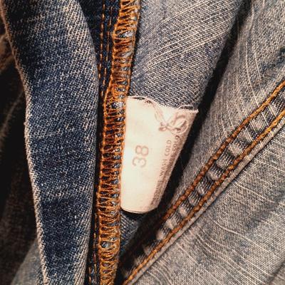 LOT 170: Set of (4) Vintage Jeans- Levi Strauss, Southpole & Nautica