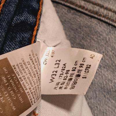 LOT 170: Set of (4) Vintage Jeans- Levi Strauss, Southpole & Nautica