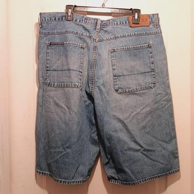 LOT 170: Set of (4) Vintage Jeans- Levi Strauss, Southpole & Nautica