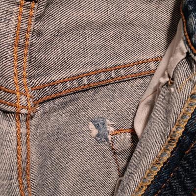 LOT 171: Set of (4) Vintage Jeans- Levi Strauss, Guess & Tommy Hilfiger