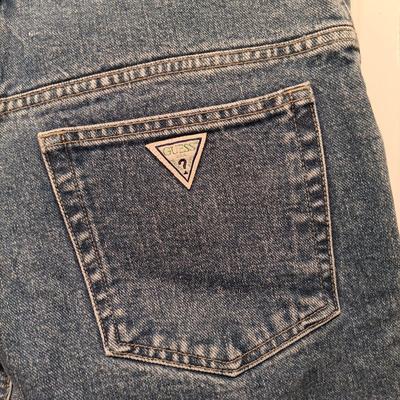 LOT 171: Set of (4) Vintage Jeans- Levi Strauss, Guess & Tommy Hilfiger
