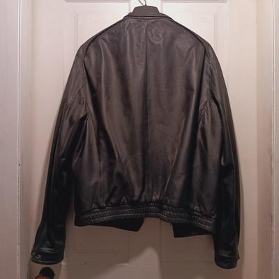 LOT 172: Wells of Nottingham Tailored Leather Jacket with Magic Brand Velvet Top