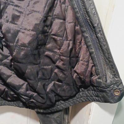 LOT 172: Wells of Nottingham Tailored Leather Jacket with Magic Brand Velvet Top