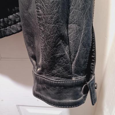 LOT 172: Wells of Nottingham Tailored Leather Jacket with Magic Brand Velvet Top