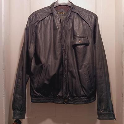 LOT 172: Wells of Nottingham Tailored Leather Jacket with Magic Brand Velvet Top