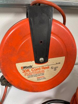 Extension cords & cord reel