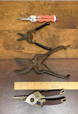 Garden Pruning Shear Lot
