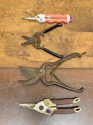 Garden Pruning Shear Lot
