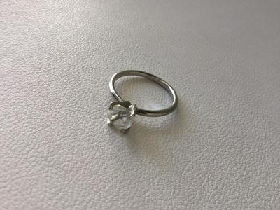 Beautiful fashion ring