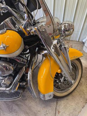 2000 Harley Davidson!!