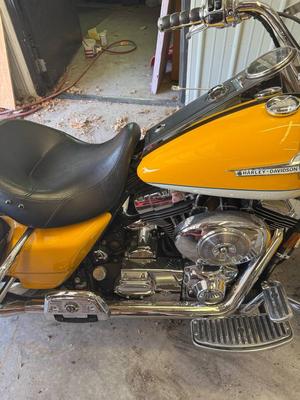 2000 Harley Davidson!!