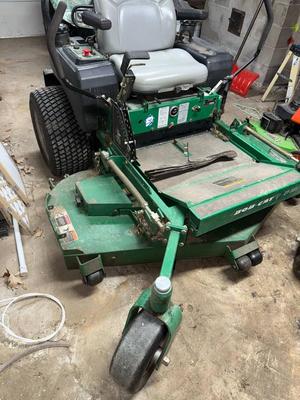 Bobcat zero turn lawnmower