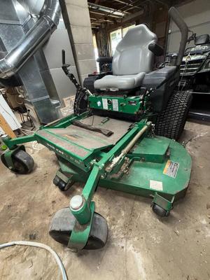 Bobcat zero turn lawnmower