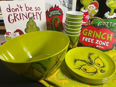 LOT 41B: Lot of Grinch Themed Christmas Decor