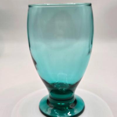 LOT 48K: Beautiful Drinking Glasses