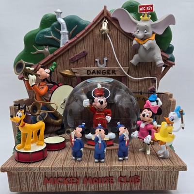 LOT 54F: Mickey Mouse Club House Musical Snow Globe