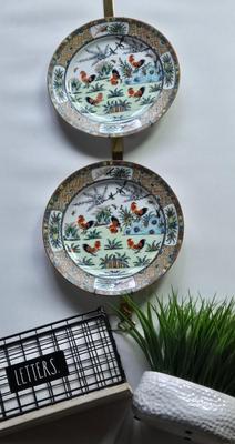 LOT 74L: 2 Rooster Plates with Double Plate Holder and More