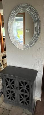 LOT 95H: Accent Table and Wall Mirror