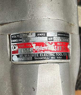 LOT 98B: Vintage Milwaukee Sawzall
