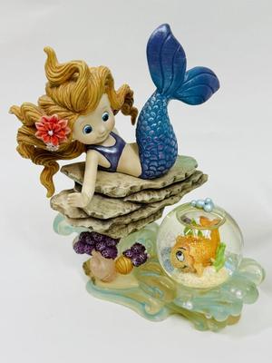 Lot of 2 Undersea Pals from the Rainbow Reef Figurine Collection mermaid