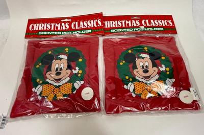 Lot of Two Disney Christmas Mickey Mouse Scented Pot Holders