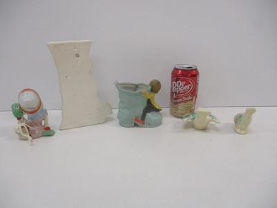 Salt Shaker Dutch Girl Wall Pocket Planter Love Birds Japan Elf Pixie Boot Planter